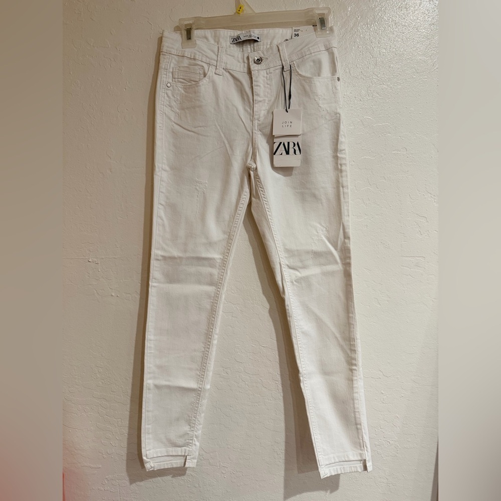 Zara White Denim Mid Rise Skinny Jeans size 4